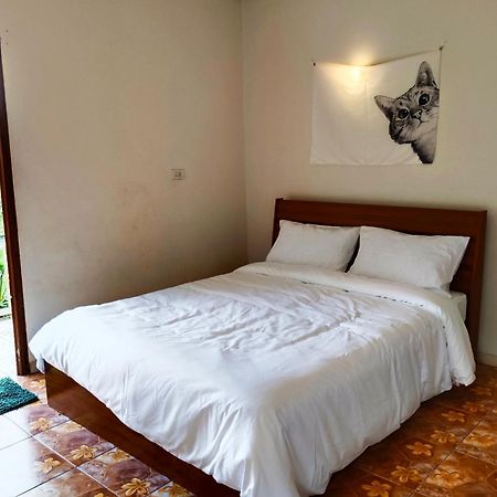 Tiki Bar-Kantiang Guesthouse Ko Lanta Eksteriør billede