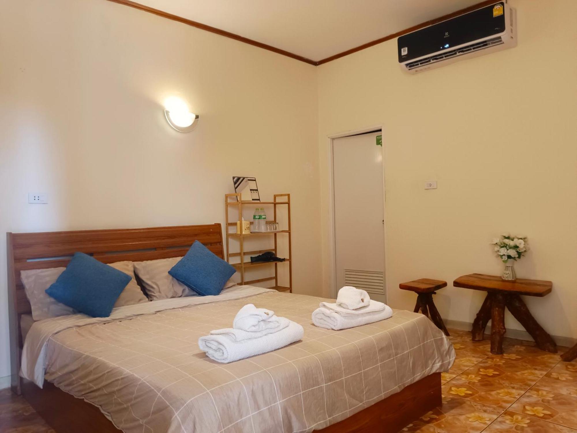 Tiki Bar-Kantiang Guesthouse Ko Lanta Eksteriør billede